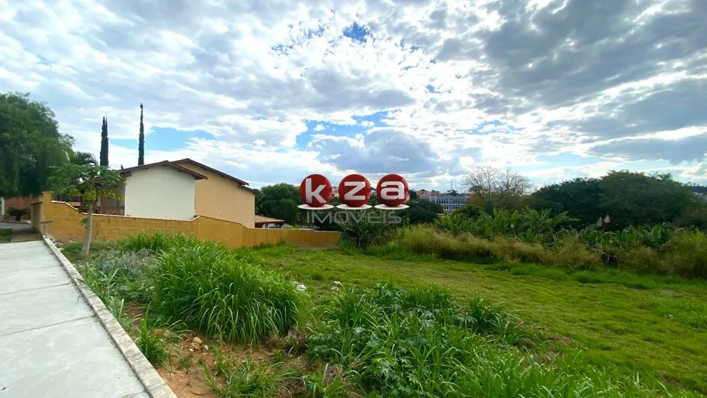 Foto do imóvel Terreno à venda em Valinhos-SP, Jardim Maria Ilydia - 477m² de área!