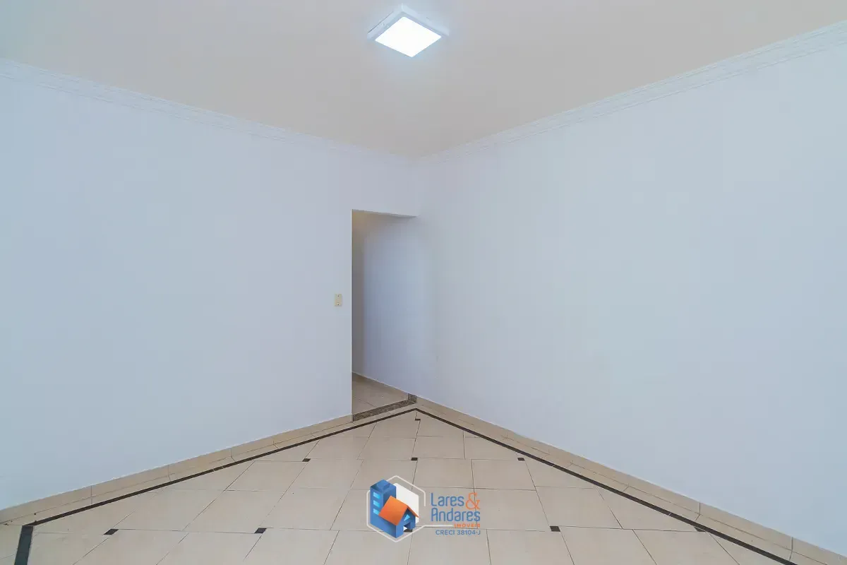 Imagem Sobrado para venda em Jardim Santa Cruz (Campo Grande) com 4 quartos, sendo 1 suíte, 151m²