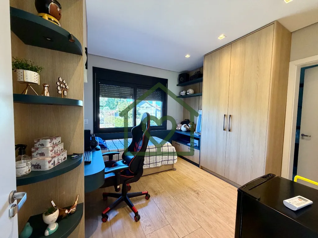 Imagem Casa de Luxo à Venda 
 
Se você procura por conforto, segurança e sofisticação, esta é a casa ...