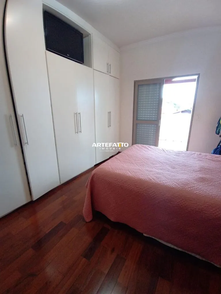 Imagem Sobrado à venda em Franca, Jardim Flórida, com 3 quartos, 380m2