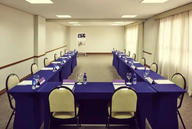 Imagem Flat disponível para venda no Hotel São Caetano do Sul, com 42m², 1 dormitório e 1 vaga de garagem