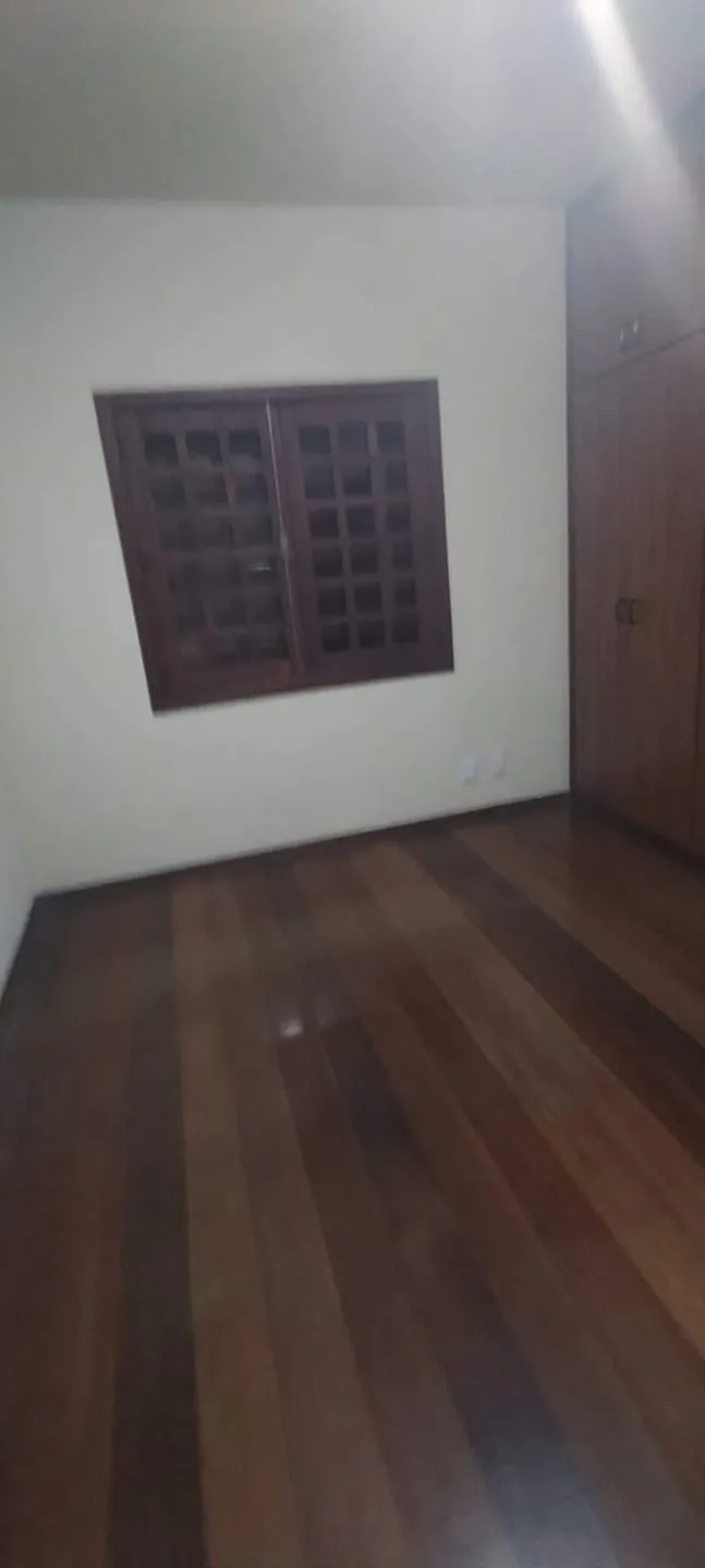Imagem Sobrado à venda, Vila São Judas Tadeu, Pindamonhangaba, SP