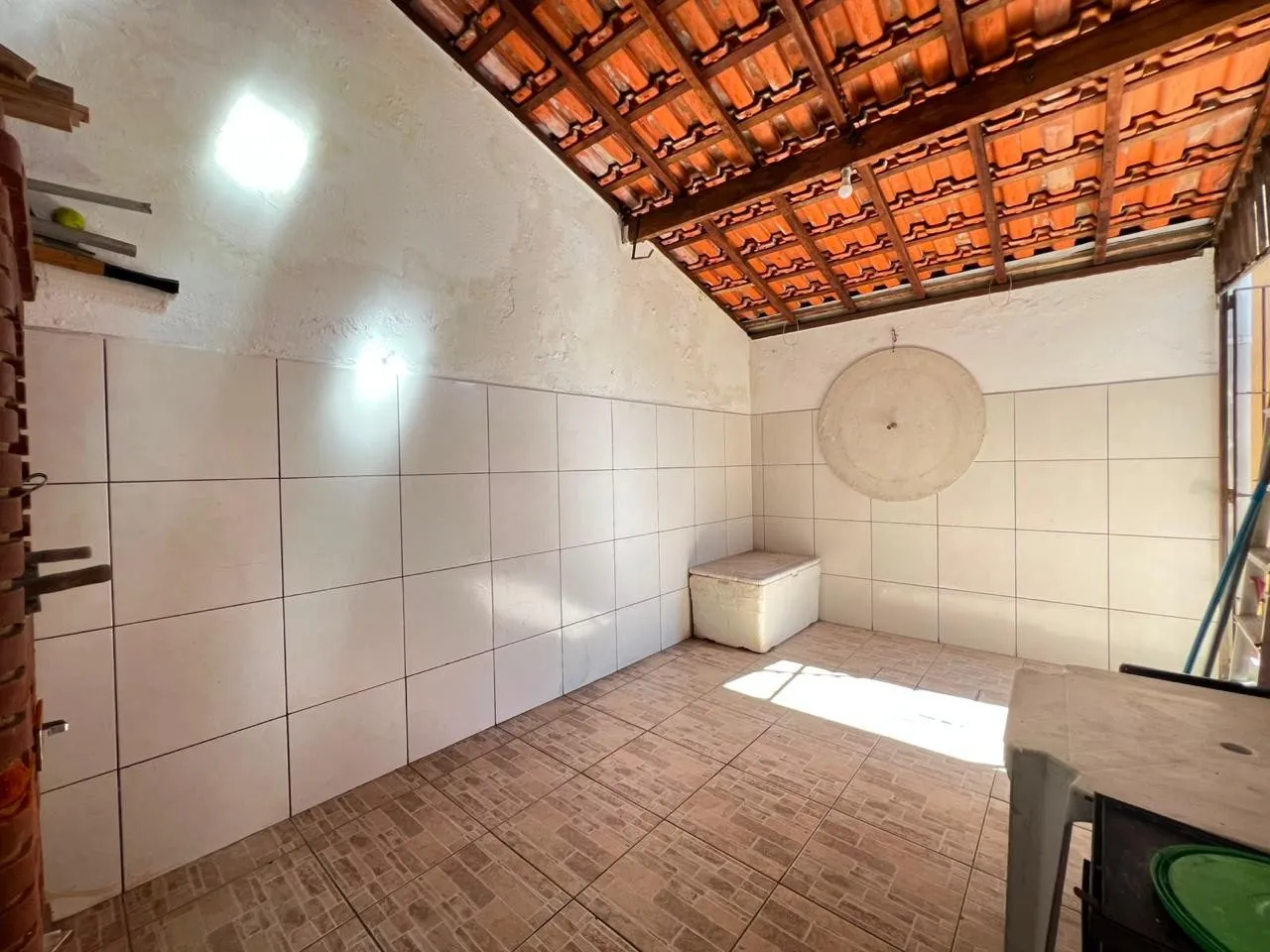 Imagem Casa para Venda em Praia Grande, Maracanã, 2 dormitórios, 1 suíte, 1 banheiro, 2 vagas