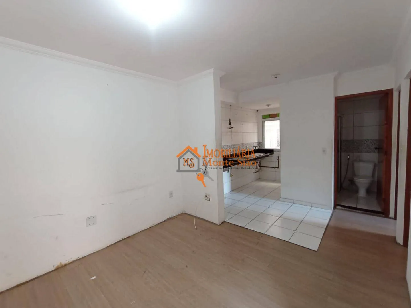 Imagem Apartamento com 2 dormitórios à venda, 43 m² por R$ 300.000,00 - Parque Primavera - Guarulhos/SP