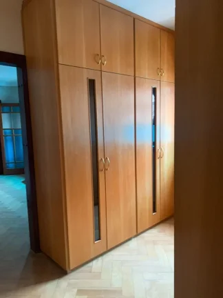 Imagem Casa no TAMBORÉ - 750m²