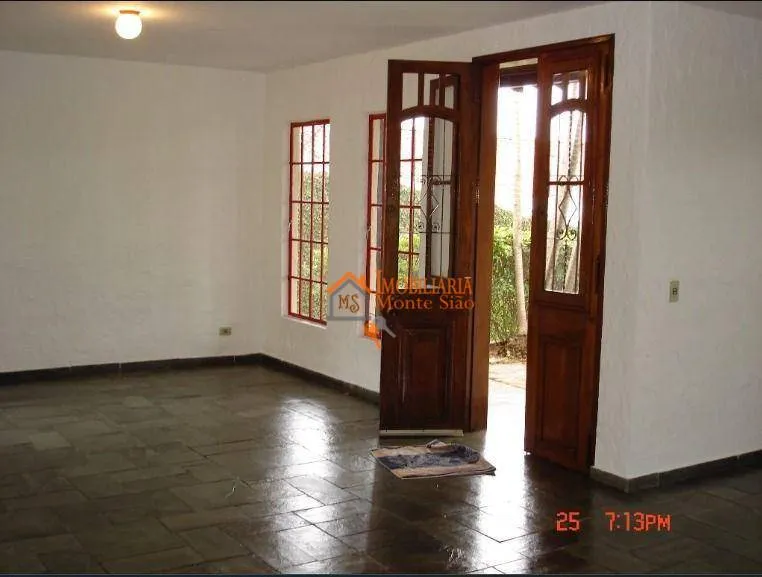 Imagem Casa com 4 dormitórios à venda, 350 m² por R$ 2.100.000,00 - Vila Rosália - Guarulhos/SP