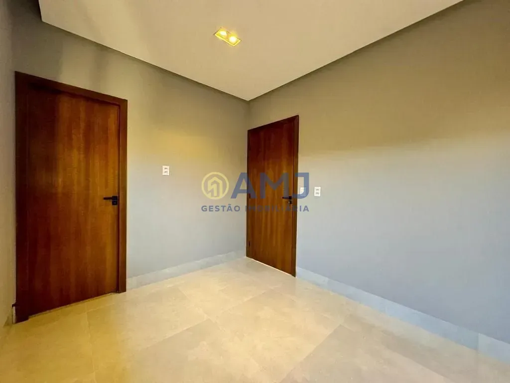 Imagem Casa em condomínio à Venda, Jardins Barcelona, Senador Canedo, GO