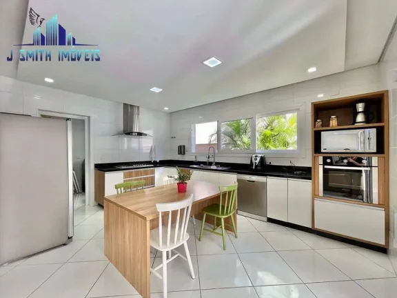 Imagem CASA LINDA, MODERNA, 4 SUÍTES AMPLAS, GOURMET, PISCINA. LAZER NO COND.