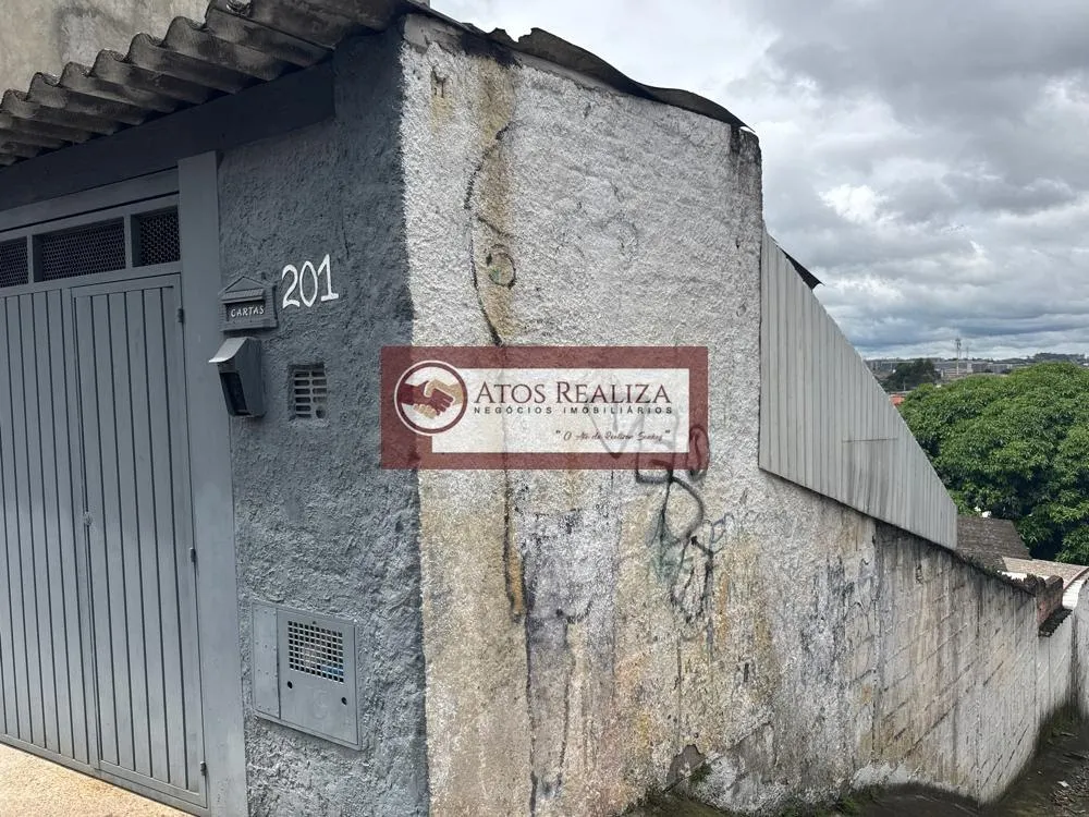Imagem Casa à Venda no Parque Grajaú, SP - 2 Quartos, 100m², R$320 mil
