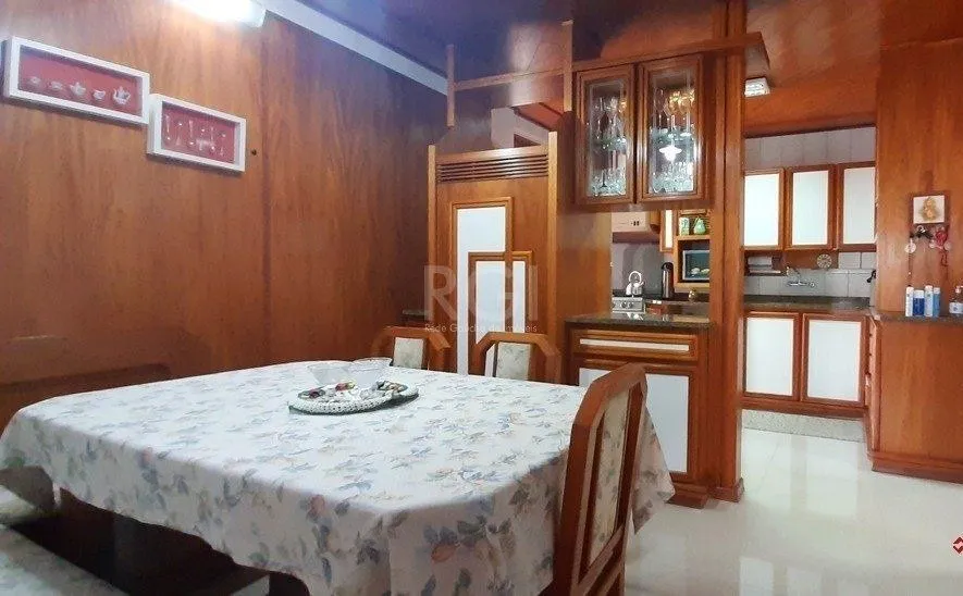 Imagem Cobertura para Venda - 252.17m², 2 dormitórios, sendo 1 suites, 2 vagas - Pátria Nova