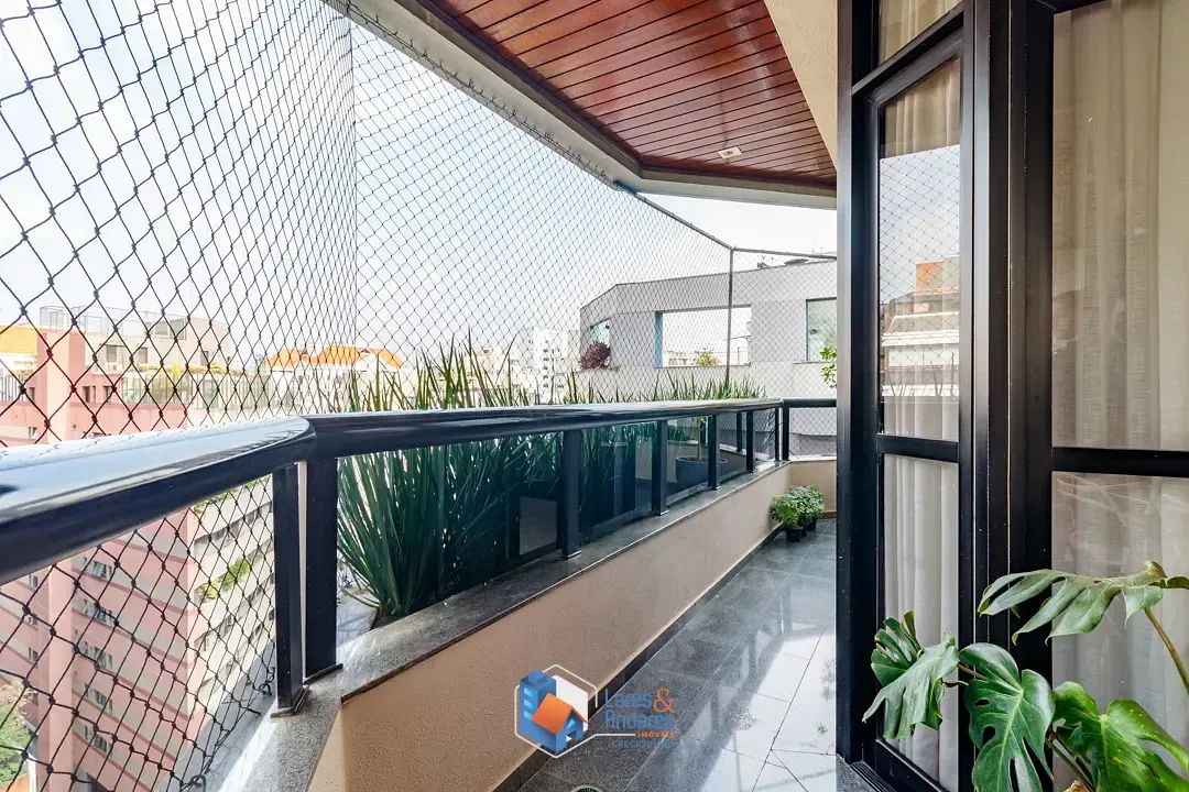 Imagem Apartamento para venda em Real Parque com 3 quartos, sendo 3 suítes, 289m²