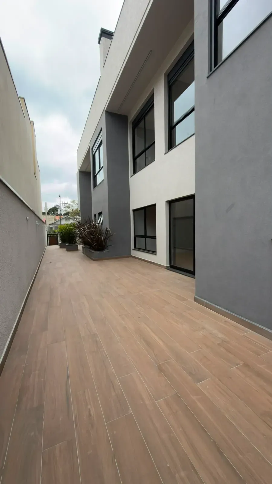 Imagem Casa de Condomínio com 3 Quartos à Venda, 150 m² em Santo Inácio - Curitiba