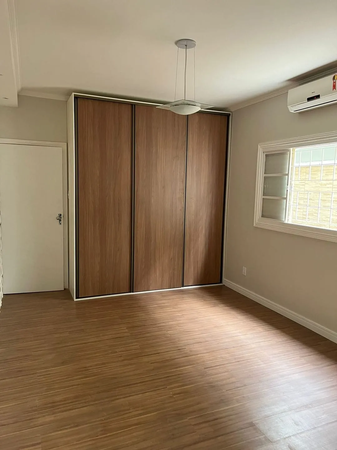 Imagem Casa à venda, Jardim América, Taubaté, SP