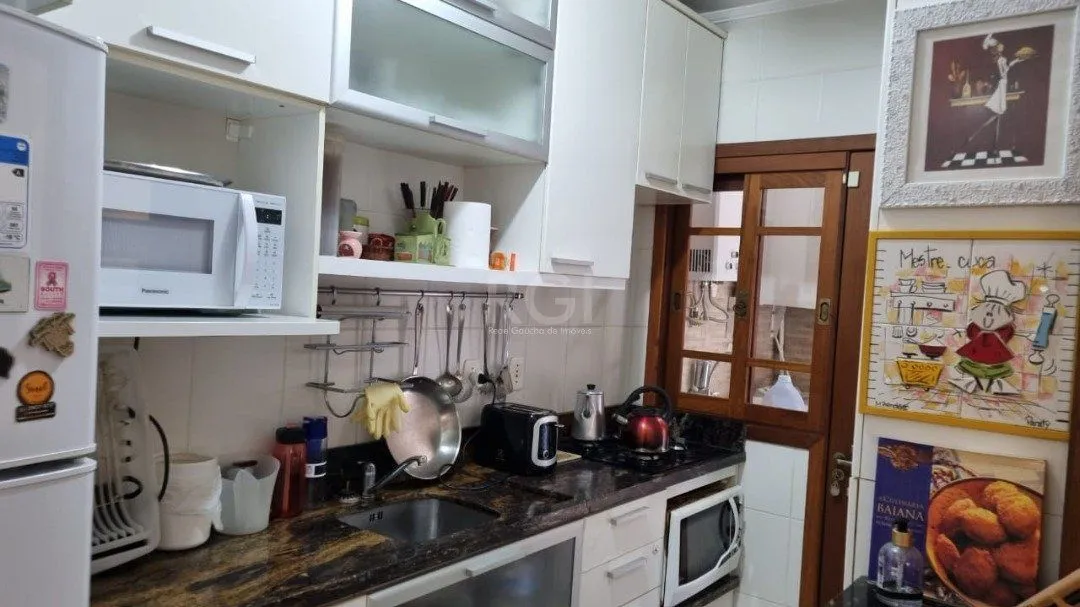 Imagem Casa Condominio para Venda - 218m², 3 dormitórios, sendo 1 suites, 2 vagas - Ipanema