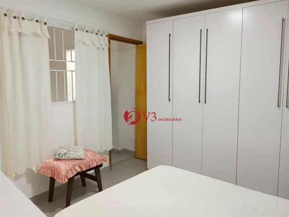 Foto do imóvel Casa a venda próximo a Av. Pires do Rio com 3 dormitórios e 2 suites por R$ 400.000 - Jardim Lucinda - São Paulo/SP