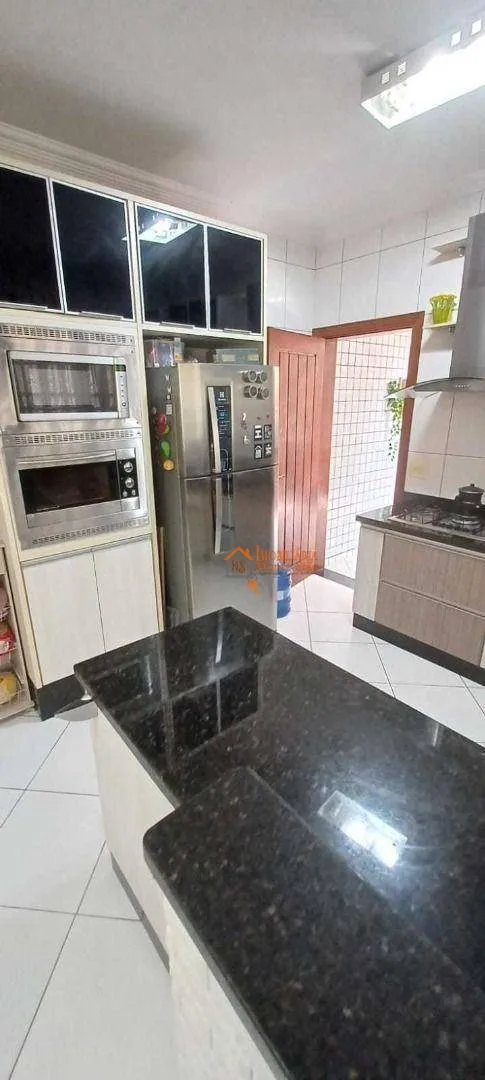 Imagem Sobrado com 3 dormitórios à venda, 132 m² por R$ 1.330.000,00 - Jardim Santa Mena - Guarulhos/SP