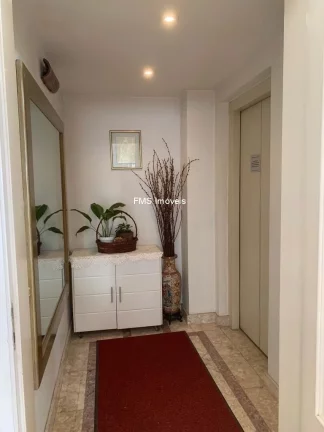 Imagem Apartamento em Moema, São Paulo-SP: 4 quartos, 4 suítes, 6 banheiros, 4 vagas, 358m². Venha conferir!