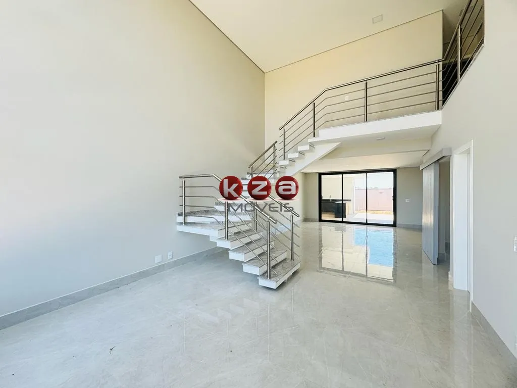 Imagem Imperdível casa em condomínio à venda em Valinhos-SP, Vila Capuava: 3 quartos, 3 suítes, 3 salas, 5 banheiros, 4 vagas de garagem, 280,00 m²!
