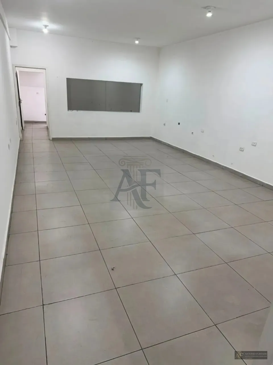 Foto do imóvel Comercial para alugar em Penha de França, São Paulo