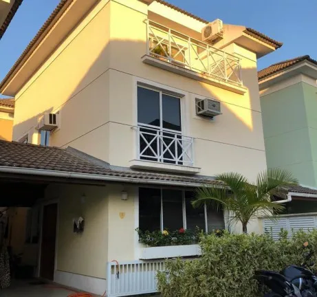 Imagem Casa com 4 Quartos à Venda, 162 m² em Recreio dos Bandeirantes - Rio de Janeiro
