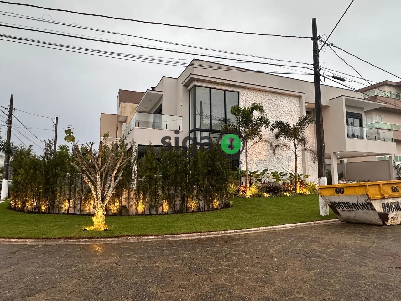 Imagem Casa Nova de Alto Padrão à Venda em Peruíbe