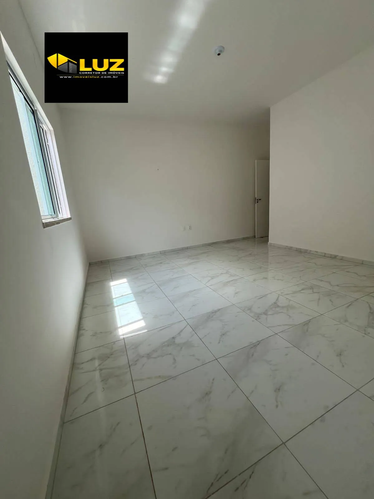Imagem EXCLUSIVIDADE E CONFORTO EM LOCALIZAÇÃO PRIVILEGIADA!