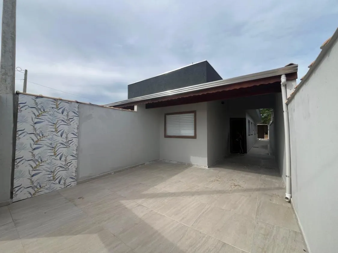 Imagem CASA NOVA 3 DORM COM PISCINA LADO PRAIA NO BOPIRANGA EM ITANHAEM