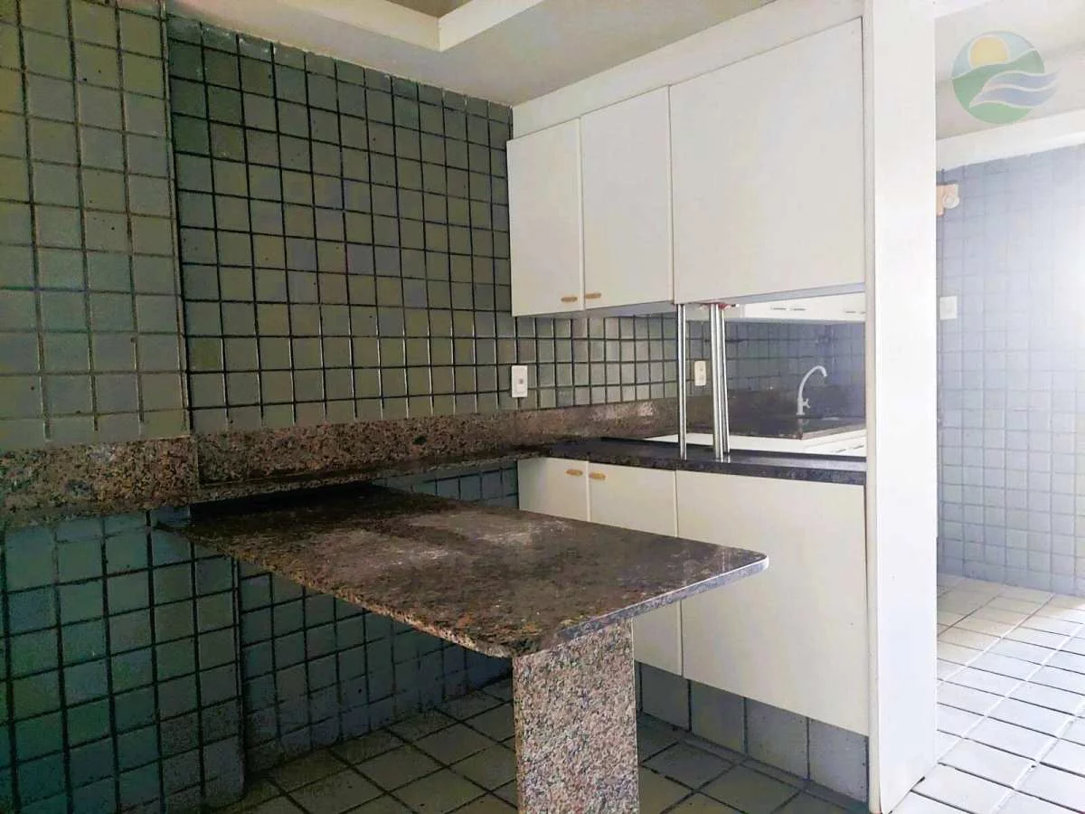 Imagem Apartamento 4 quartos, Frente mar, à venda na Av. Boa Viagem, Recife.