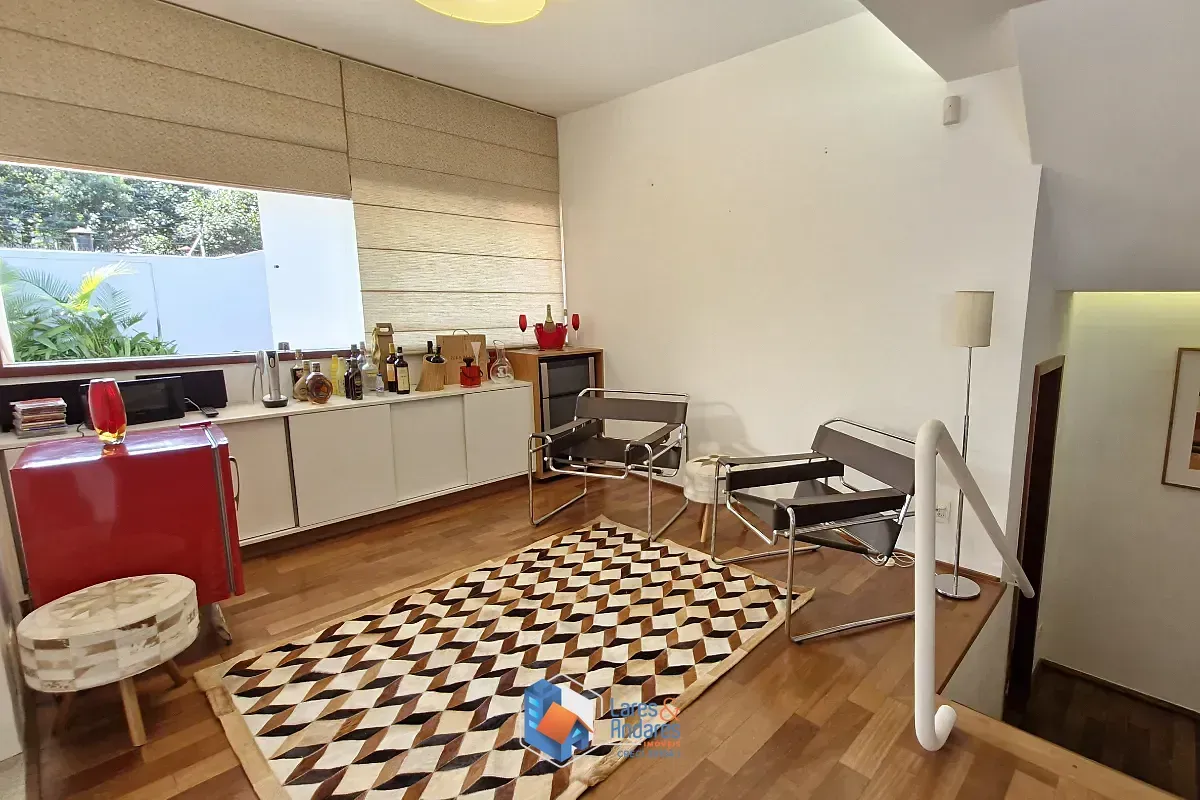 Imagem Casa para venda em Jardim Prudência com 3 quartos, sendo 3 suítes, 315m²