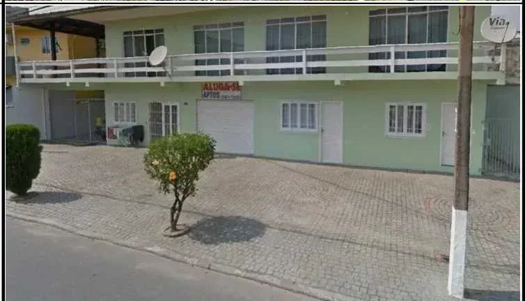 Imagem Casa multifamiliar com 8 apartamentos no Iririú em Joinville/SC