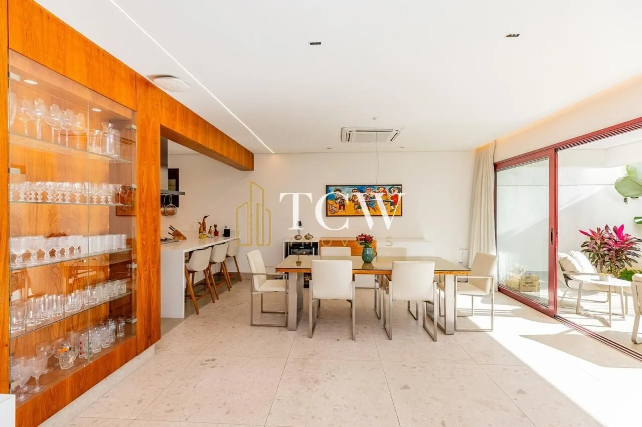 Foto do imóvel: Casa em Condomínio de Alto Padrão à Venda no Campo Belo | 3 Dorms, 2 Suítes | 536 m² | 4 Vagas | São Paulo/SP em Jardim Petrópolis