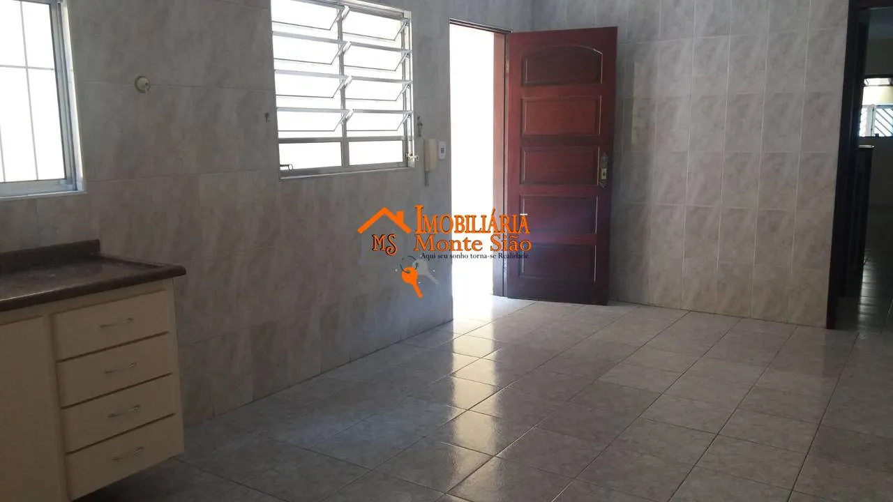 Imagem Sobrado com 3 dormitórios à venda, 148 m² por R$ 712.000,00 - Jardim City - Guarulhos/SP