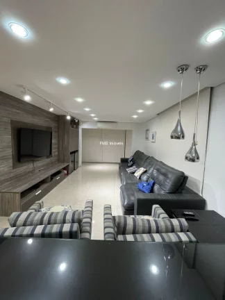 Foto do imóvel Apartamento de luxo com 4 quartos e 3 suítes à venda no Ipiranga, São Paulo-SP: 200m² e 3 vagas de garagem!