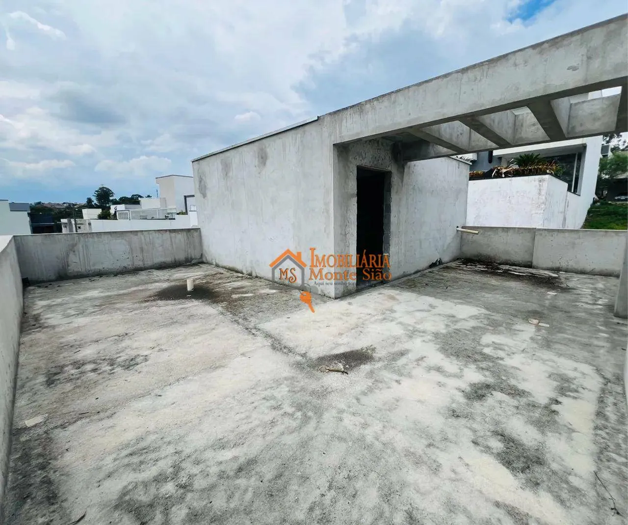 Imagem Casa com 3 dormitórios à venda, 300 m² por R$ 2.390.000,00 - Mogi Moderno - Mogi das Cruzes/SP