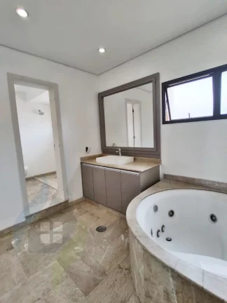 Imagem Cobertura com 4 suítes, 6 banheiros, 4 vagas, com 400m² em Chácara Inglesa, São Bernardo do Campo