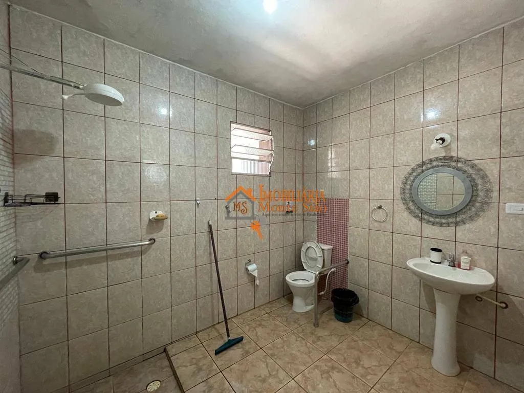 Imagem Sítio com 4 dormitórios à venda, 17297 m² por R$ 1.400.000,00 - Caputera - Arujá/SP