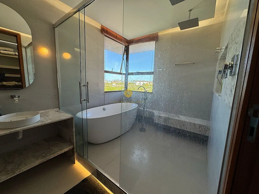Imagem Casa de luxo no Piscinas Naturais  Praia do Forte, 7 suítes