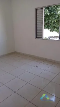 Imagem Excelente oportunidade a poucos minutos da estação do metro Jabaquara, 2 dormitórios, com fácil acesso a comercios e principais avenidas.