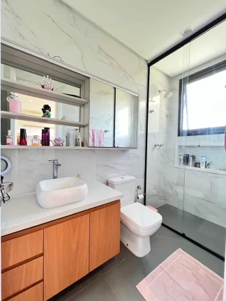 Imagem Casa em Condomínio para venda no bairro Vila Nova em Porto Alegre