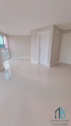 Imagem Apartamento a venda, 04 quartos sendo 02 suítes, 02 vagas em Balneário Camboriú SC