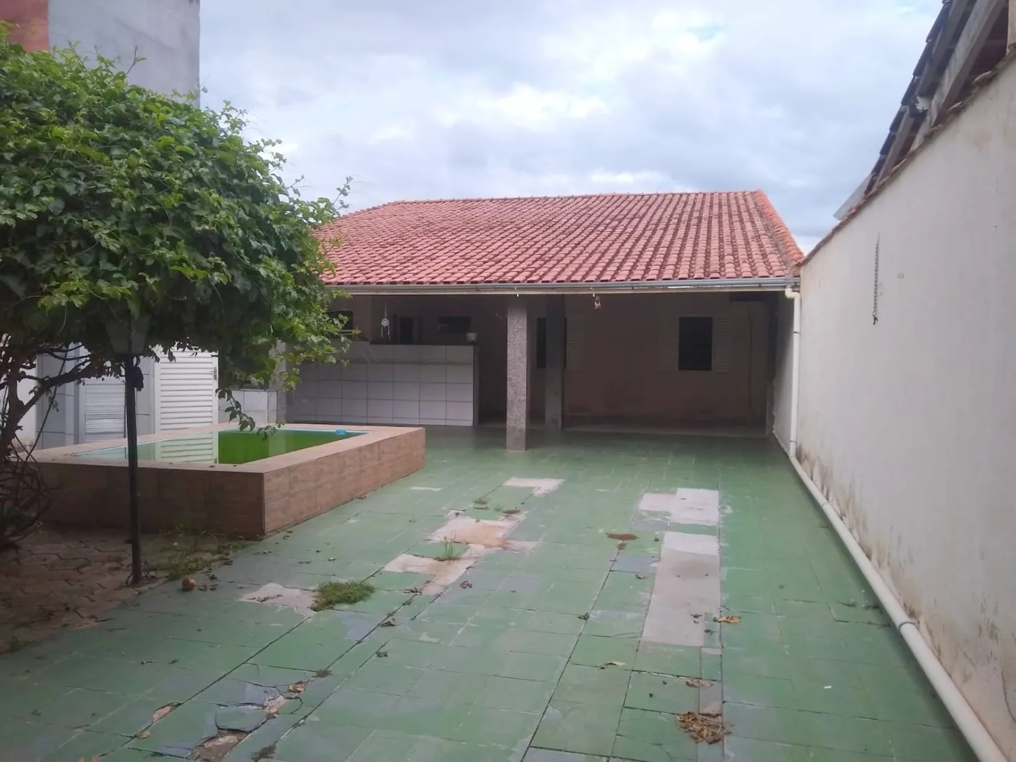Imagem Casa à venda 2 Quartos, 3 Vagas, 265.5M², Jardim Primavera, Roseira - SP
