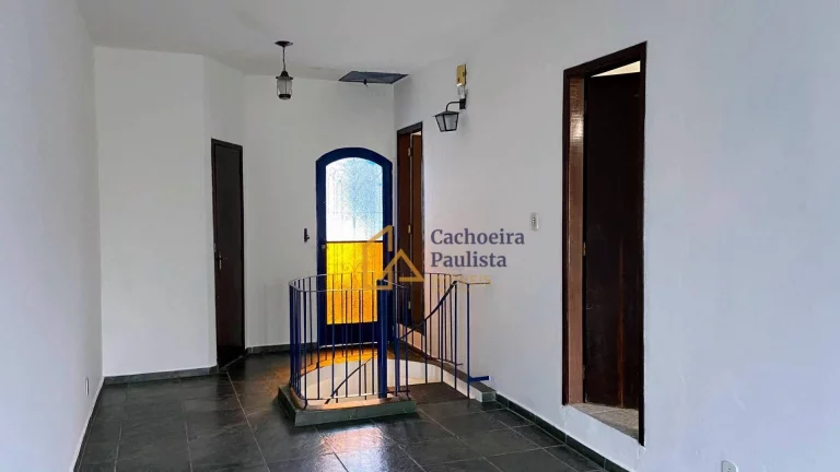 Imagem Casa com 4 dormitórios à venda - Centro - Cachoeira Paulista/SP