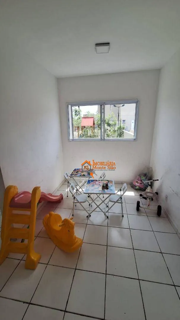 Imagem Apartamento com 2 dormitórios à venda, 46 m² por R$ 250.000,00 - O Pequeno Coração - Itaquaquecetuba/SP
