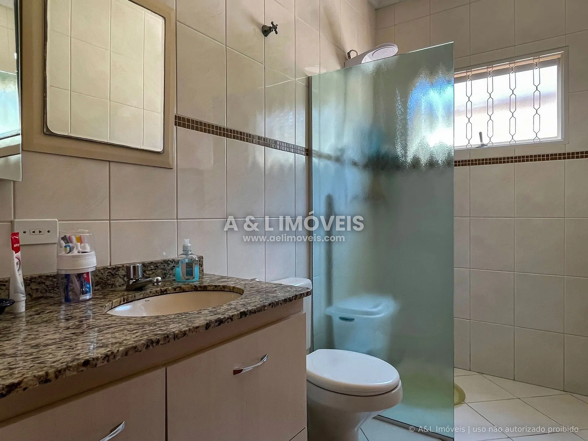Imagem Casa com 2 dormitórios e 5 vagas no Benvirá, em Tremembé