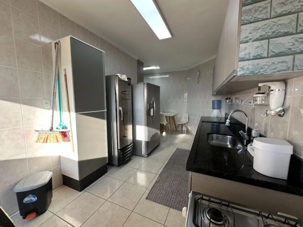 Imagem APARTAMENTO COM 133,00 m² - CANTO DO FORTE - PRAIA GRANDE SP