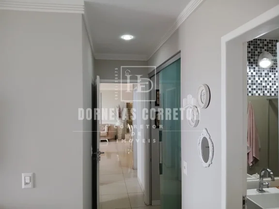 Imagem Apartamento Beira-Mar com 3 Quartos, Sendo 1 Suíte!