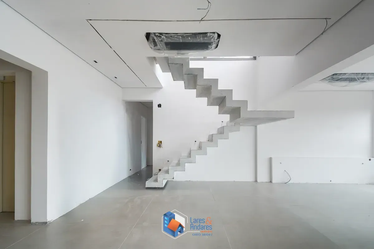 Imagem Duplex para venda em Vila Mariana com 2 quartos, sendo 2 suítes, 352m²