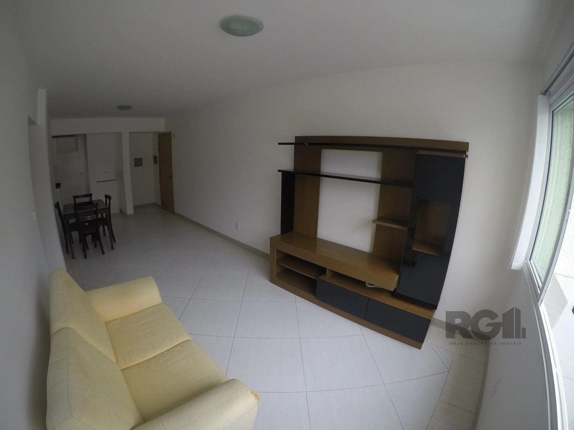 Imagem Apartamento para Venda - 75m², 2 dormitórios, 1 vaga - Rio Branco