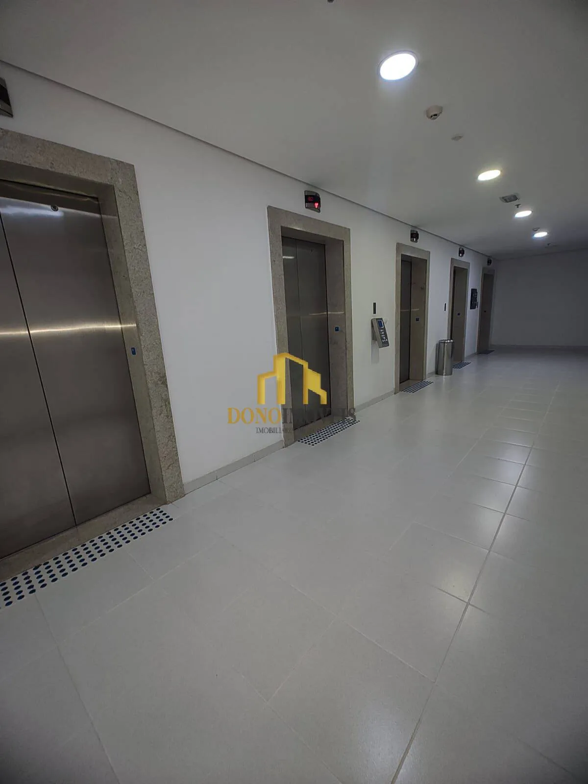 Imagem Sala comercial no domo business | 39m² | pronta para uso| 1 vaga