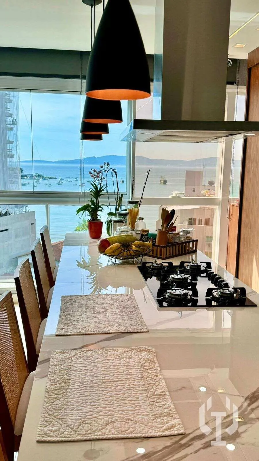 Imagem Apartamento com vista para o mar no Centro de Itapema